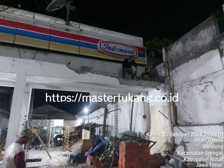 konstruksi indomaret srengat blitar