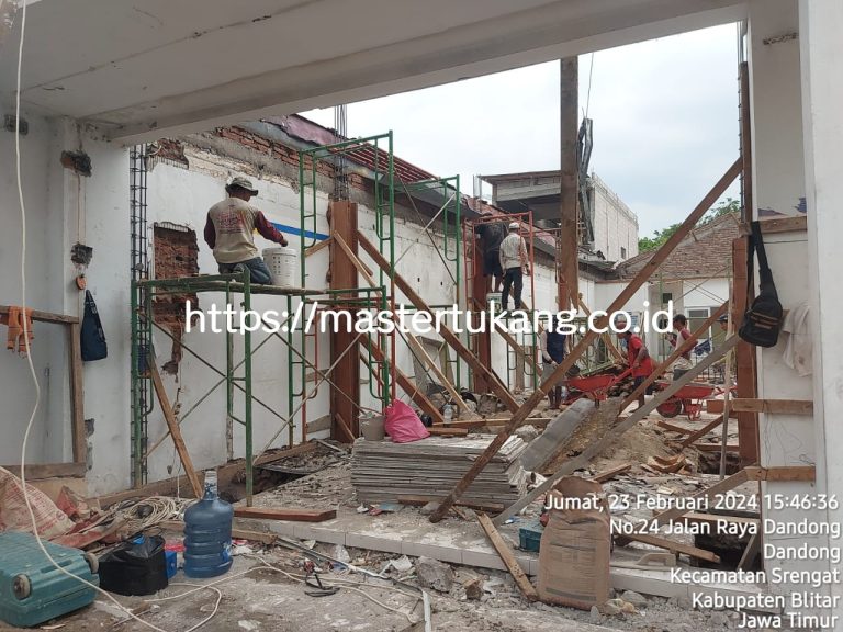 konstruksi indomaret srengat blitar