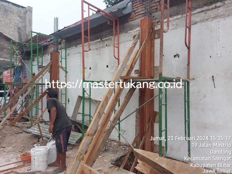 konstruksi indomaret srengat blitar
