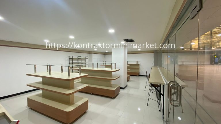 Konstruksi DHX Mart di Dhoho Internatinal Airport Kediri